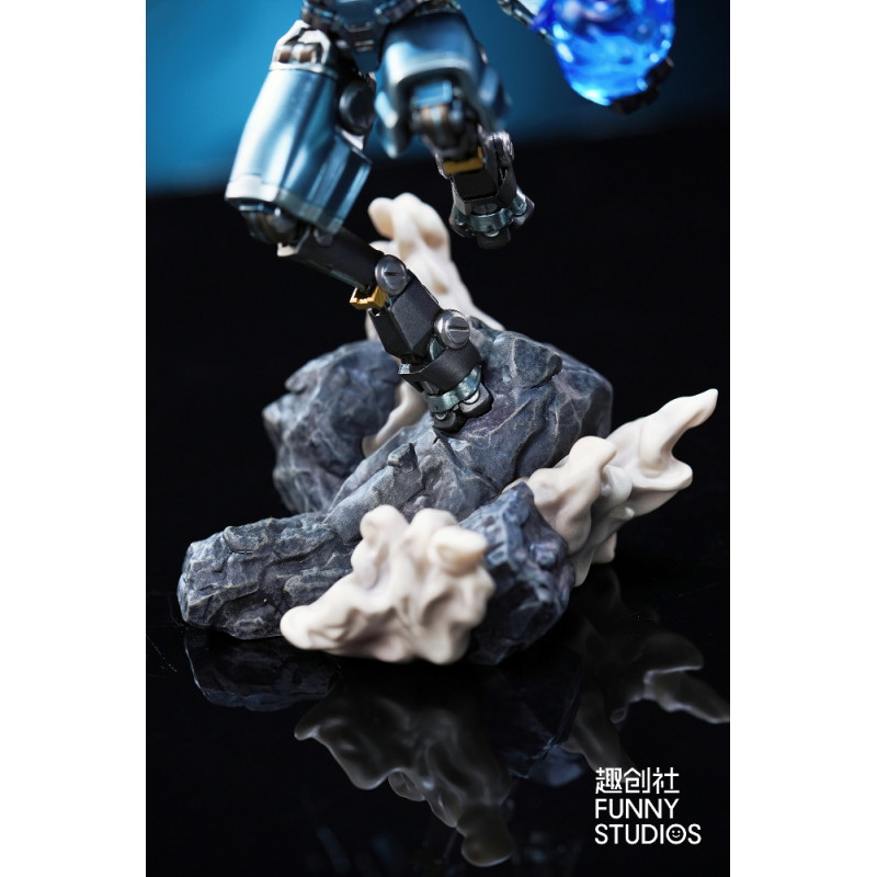 Funny Studios - Mecha Lucario - Pokemon