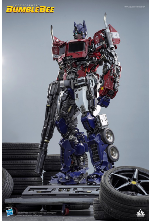 Queen Studios - Optimus Prime - Bumblebee - Transformers