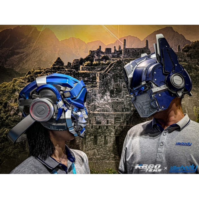 Hasbro - Optimus Prime Wearable Helmet 2.0 TOUCH-CONTROL