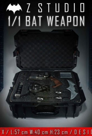 Balance - Z Studio - Cinematic-Grade Batman Weapon Replica Collection