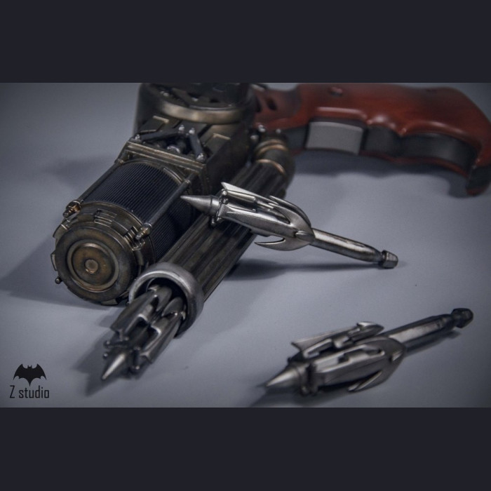 Balance - Z Studio - Cinematic-Grade Batman Weapon Replica Collection