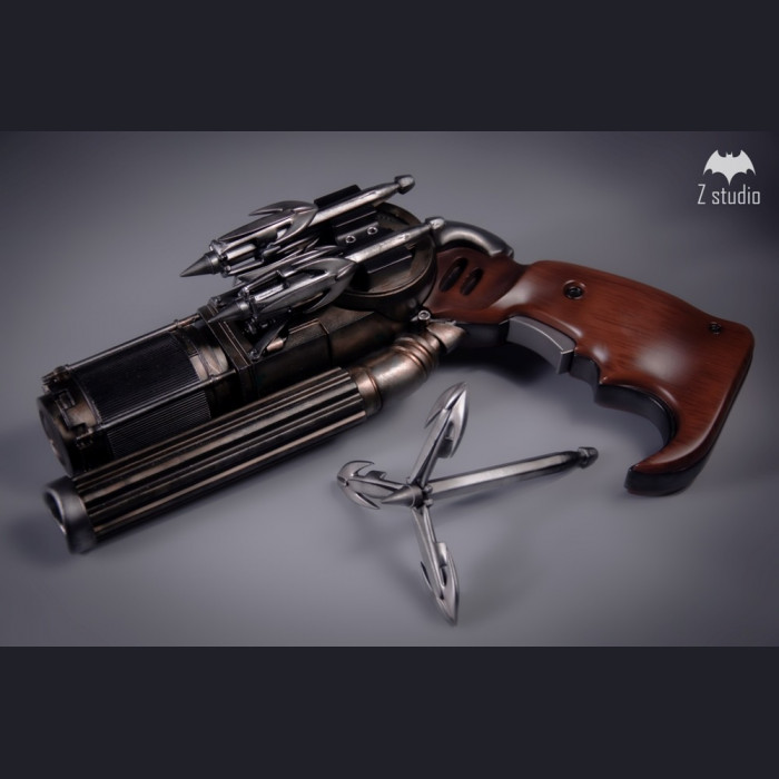 Balance - Z Studio - Cinematic-Grade Batman Weapon Replica Collection