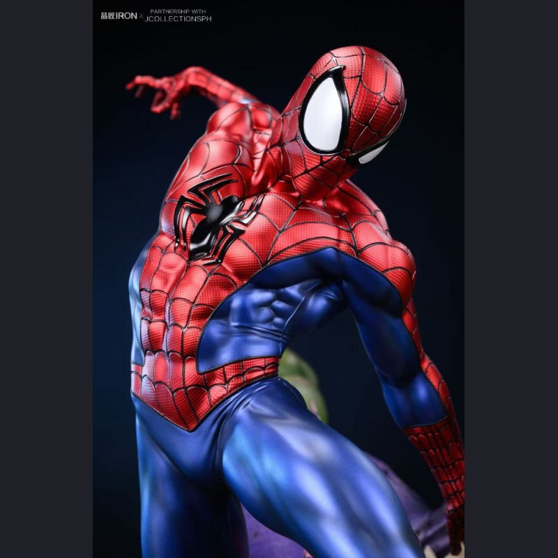 PING JIANG CREATIVE - Spider Man vs Hulk