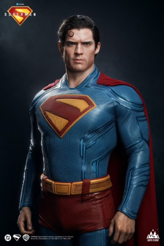 Queen Studios - Life-size 1/1 Superman