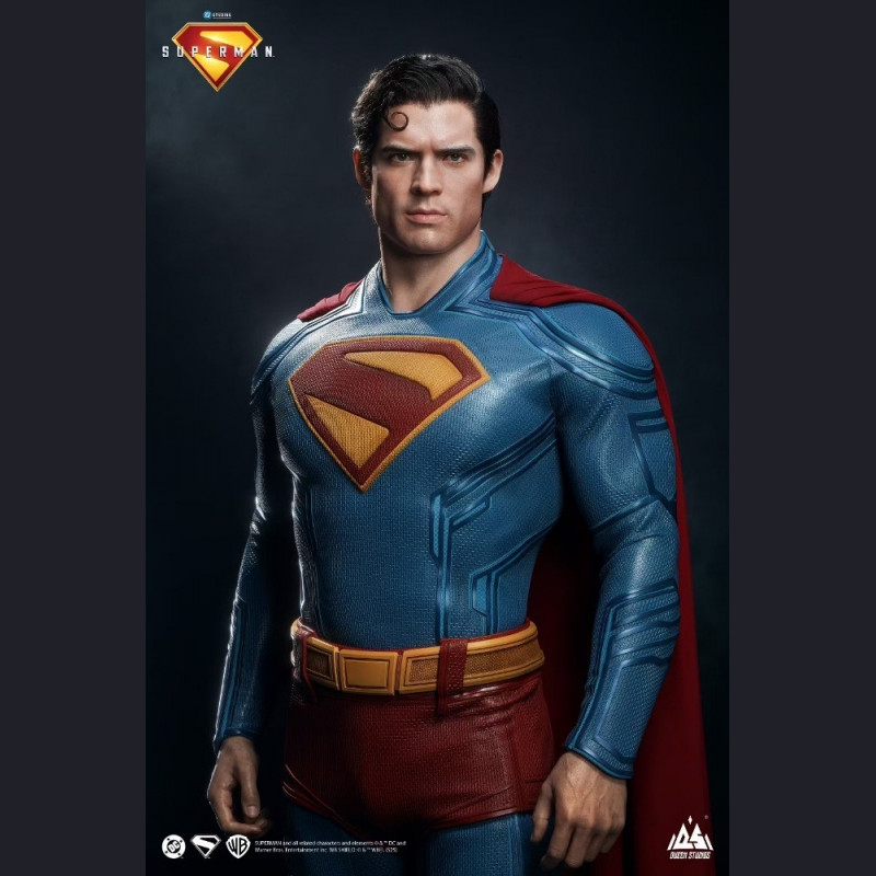 Queen Studios - Life-size 1/1 Superman
