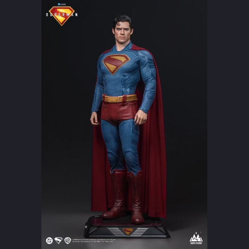 Queen Studios - Life-size 1/1 Superman