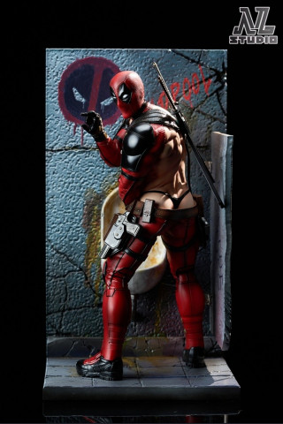 NL Studio - Deadpool - Pee