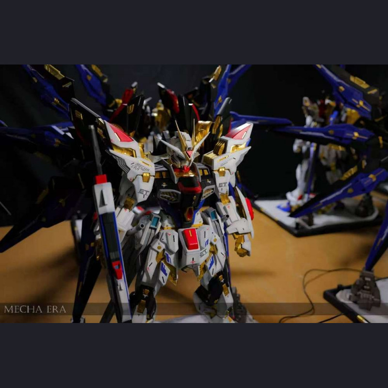 Mecha Era - Strike Freedom Gundam