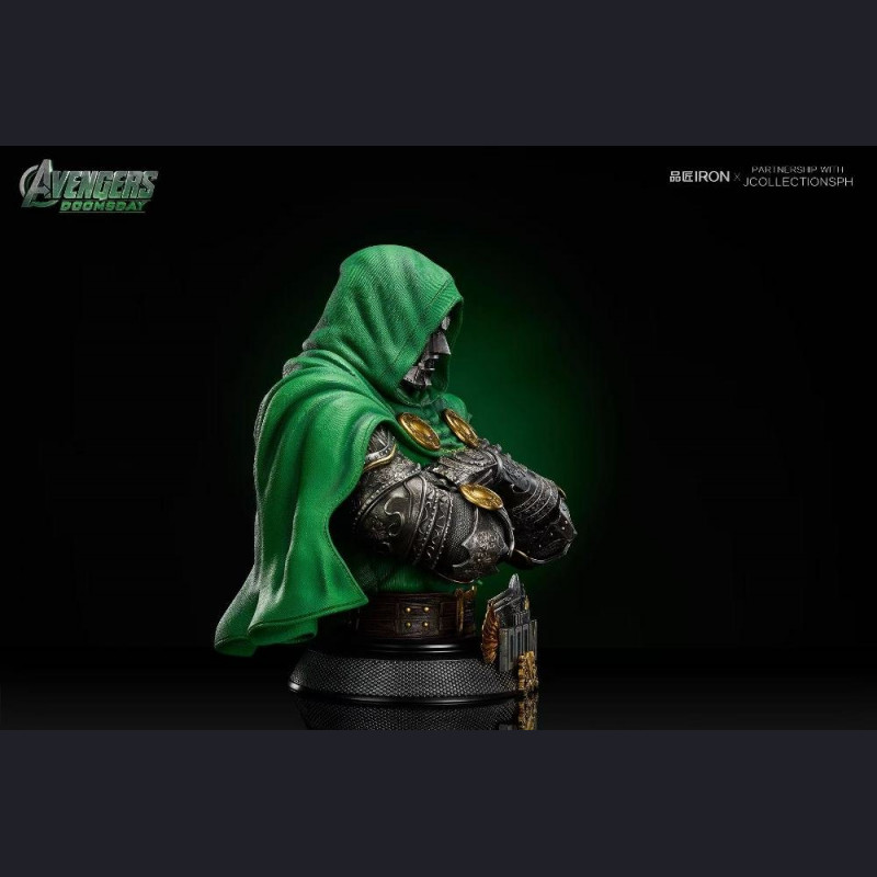 PING JIANG CREATIVE - Doctor Doom Life-size Bust