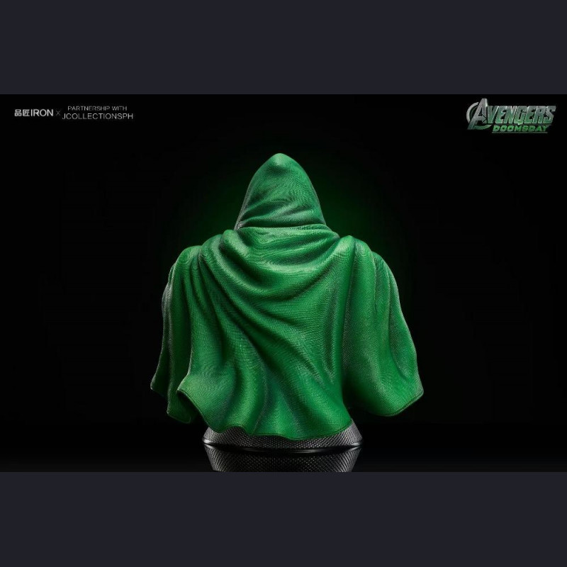 PING JIANG CREATIVE - Doctor Doom Life-size Bust