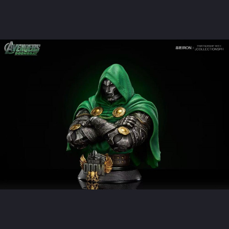 PING JIANG CREATIVE - Doctor Doom Life-size Bust