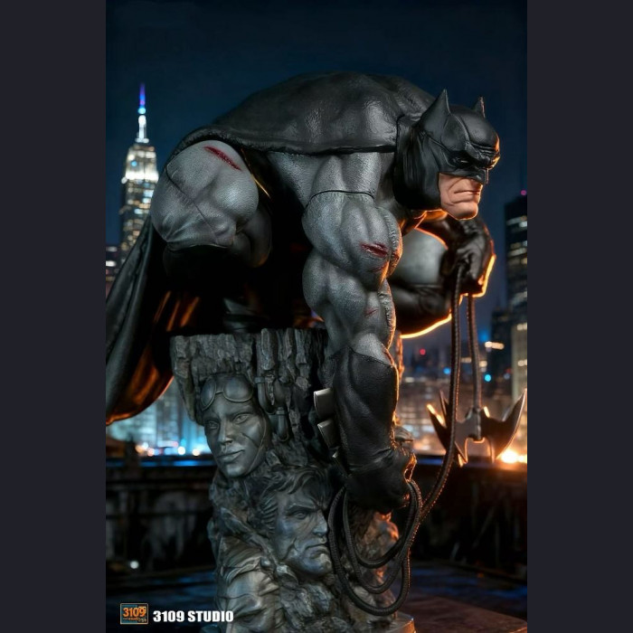 3109 Studio - Batman: The Dark Knight Returns (Comics)