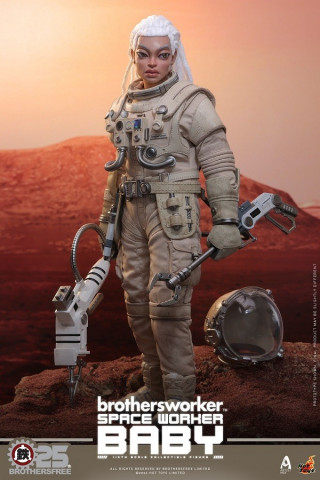 Hot Toys - Space Worker Baby - Brothersfree 25th Anniversary