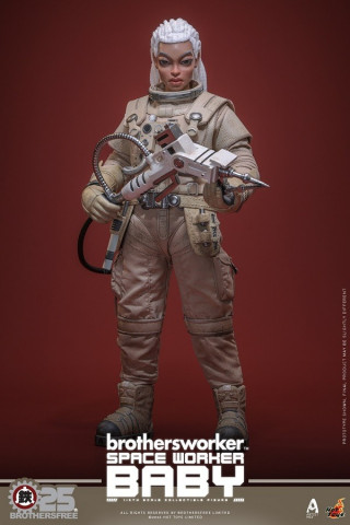Hot Toys - Space Worker Baby - Brothersfree