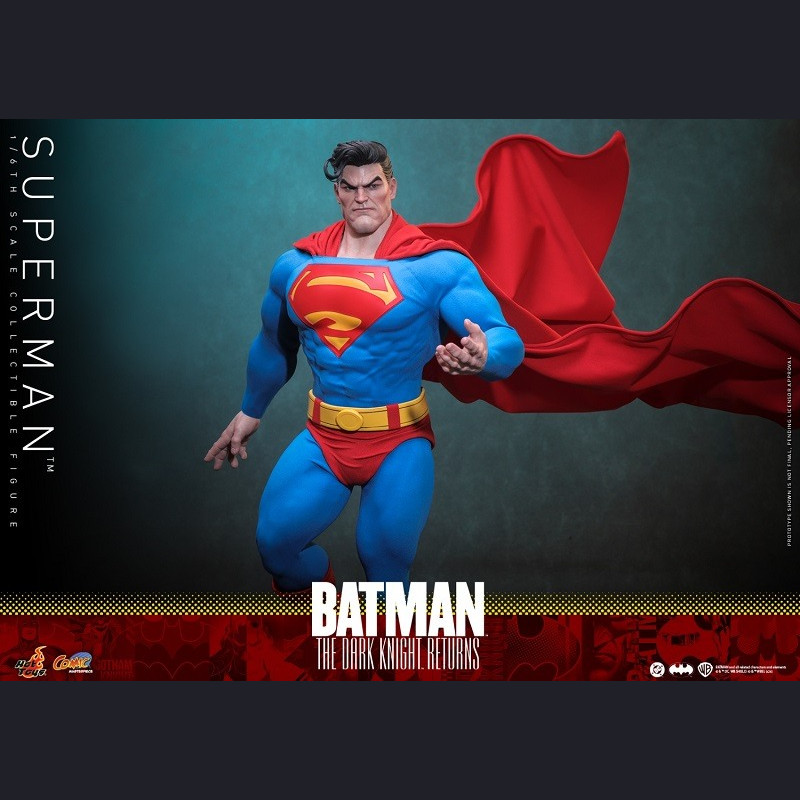 HOT TOYS - Superman - Batman: The Dark Knight Returns