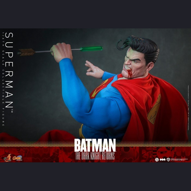 HOT TOYS - Superman - Batman: The Dark Knight Returns