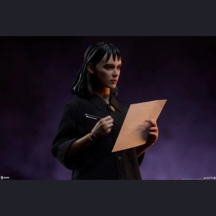 Sideshow Collectibles - Lydia Deetz - Beetlejuice