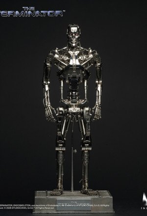 INART - T-800 Endoskeleton - The Terminator