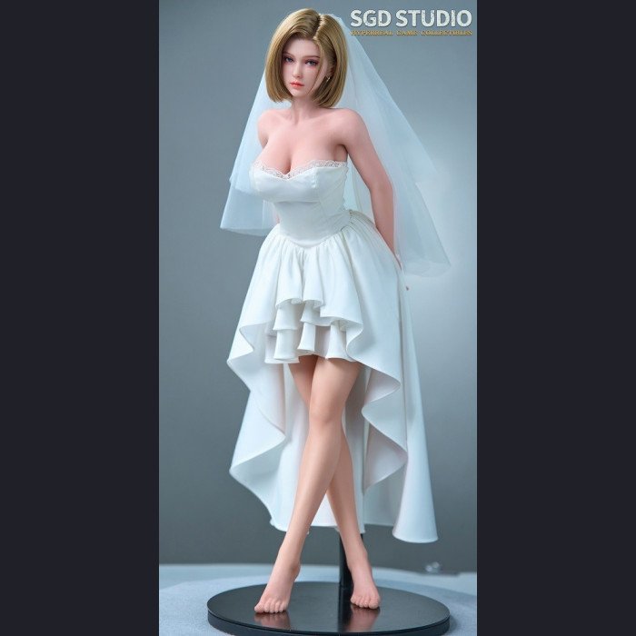 SGD Studio - Blonde Battle Girl - Battle Gir