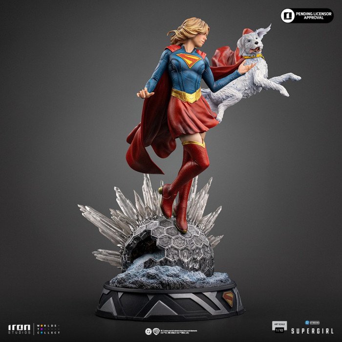 Iron Studios - Supergirl - DC Comics / DC Universe