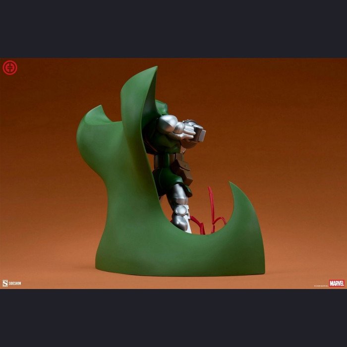 Sideshow - Dr. Doom - Marvel Comics