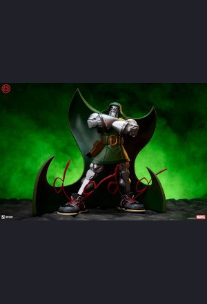 Sideshow - Dr. Doom - Marvel Comics
