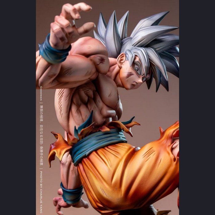 Goodman Studio - Son Goku (Ultra Instinct) - Dragon Ball