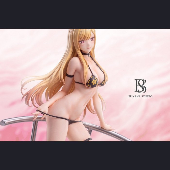 BUNANA STUDIO - Marin Kitagawa  - My Dress‑Up Darling 