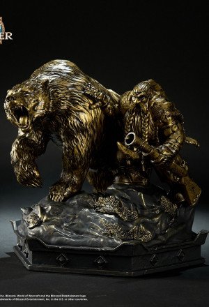 Blizzard Entertainment - Dwarf Hunter & Great Bear - World of Warcraft