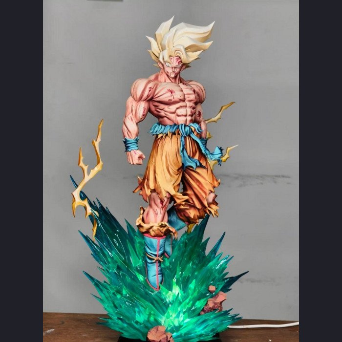 LP STUDIO - Super Saiyan Son Goku - Dragon Ball Z