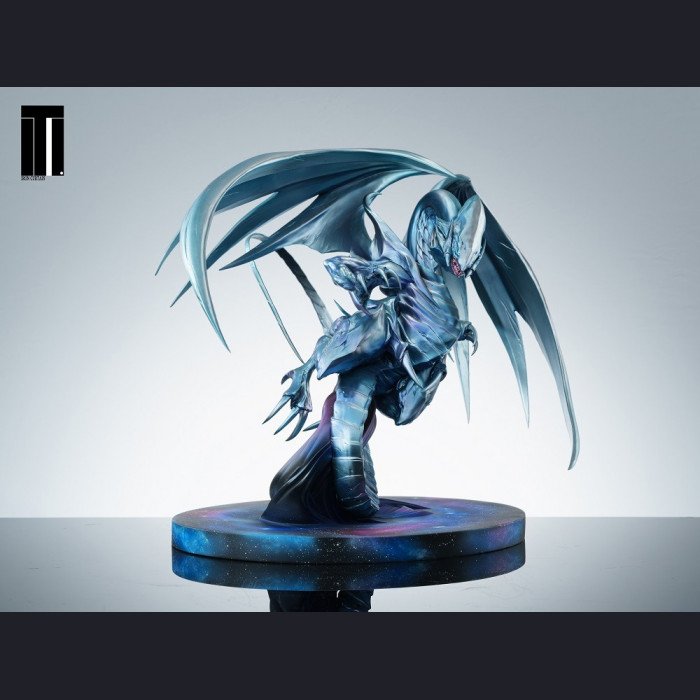 Iron Curtain Studio - Blue-Eyes White Dragon - Yu‑Gi‑Oh!