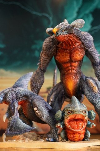 Gongzuo Studio - Garchomp - Pokémon